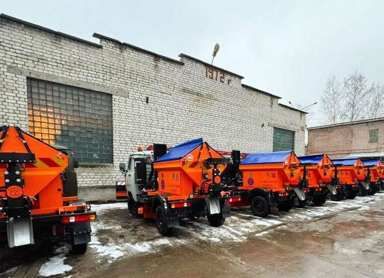 Какая техника нужна коммунальщикам в городе