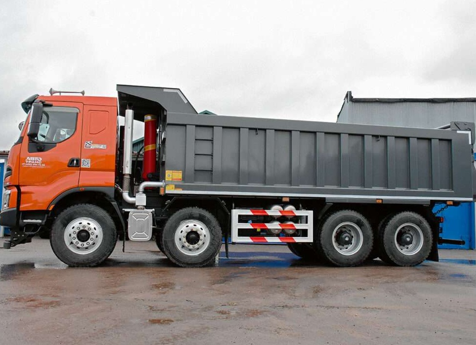 Новый самосвал Chenglong H7D –  суровый работяга класса «Люкс»