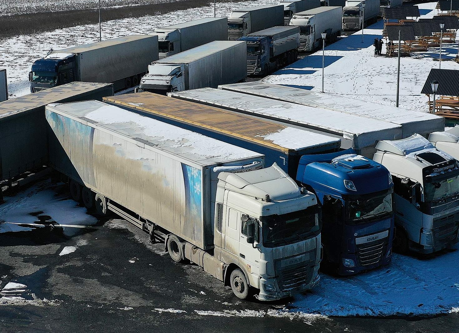 🚛 Отмерено и взвешено: усилен контроль за дальнобойщиками в РФ 🇷🇺