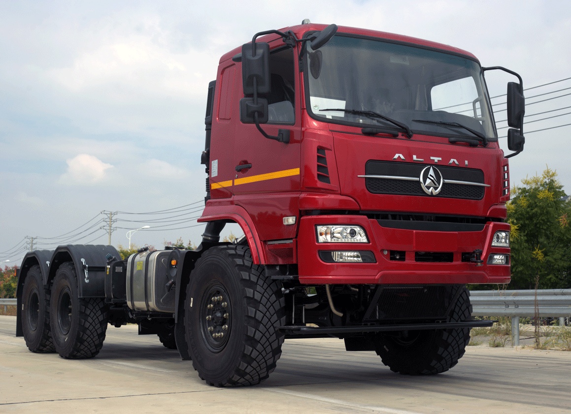 Полноприводный тягач Altai Corbu – ставка на простоту