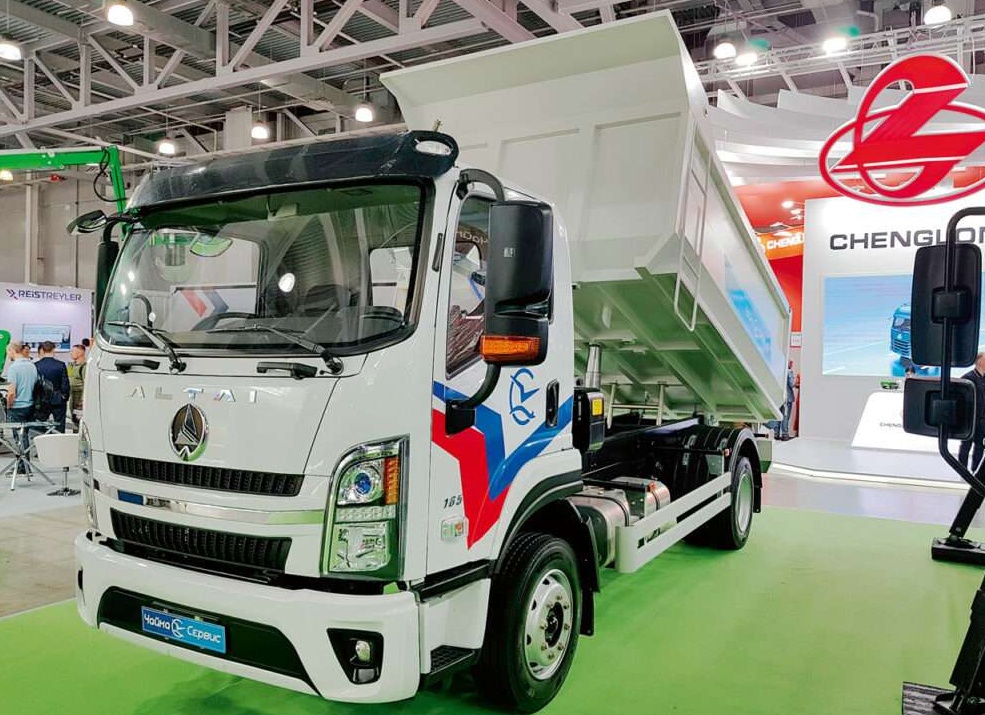 Самосвал «Чайка-Сервис» на шасси Altai – курс на импортозамещение